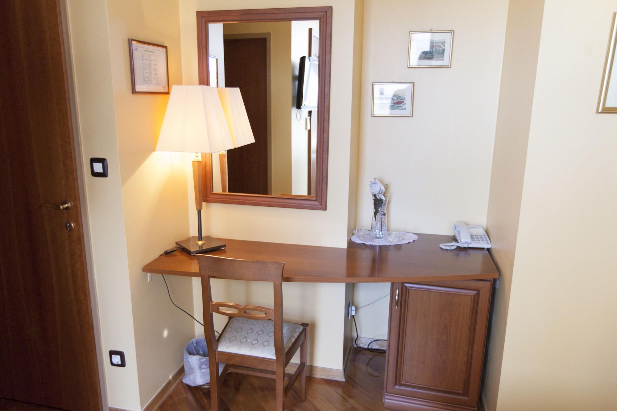 Plr Luxury Rooms Split Exteriör bild
