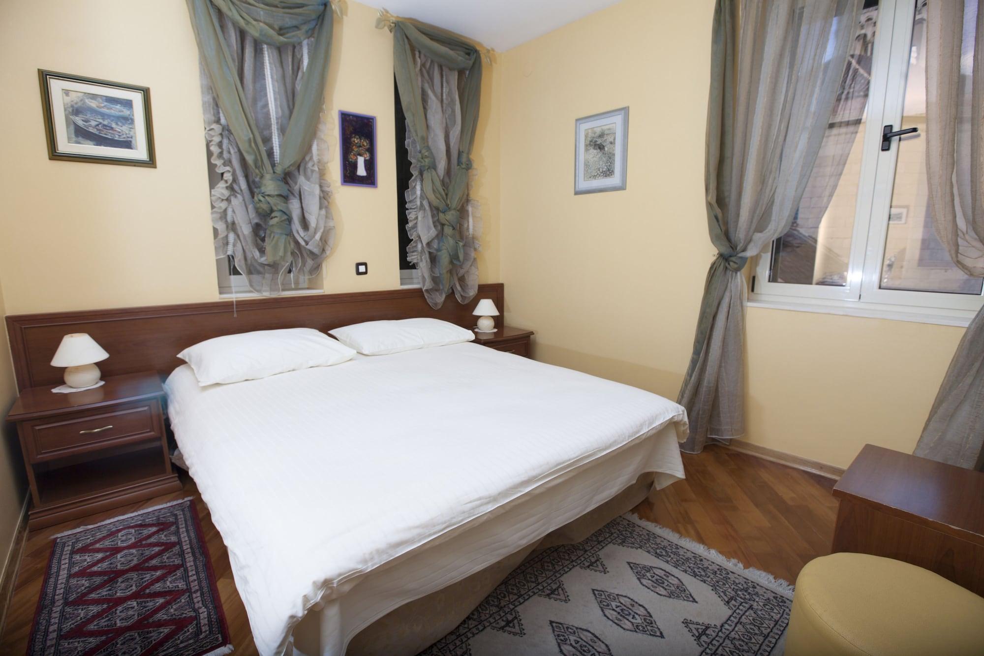 Plr Luxury Rooms Split Exteriör bild