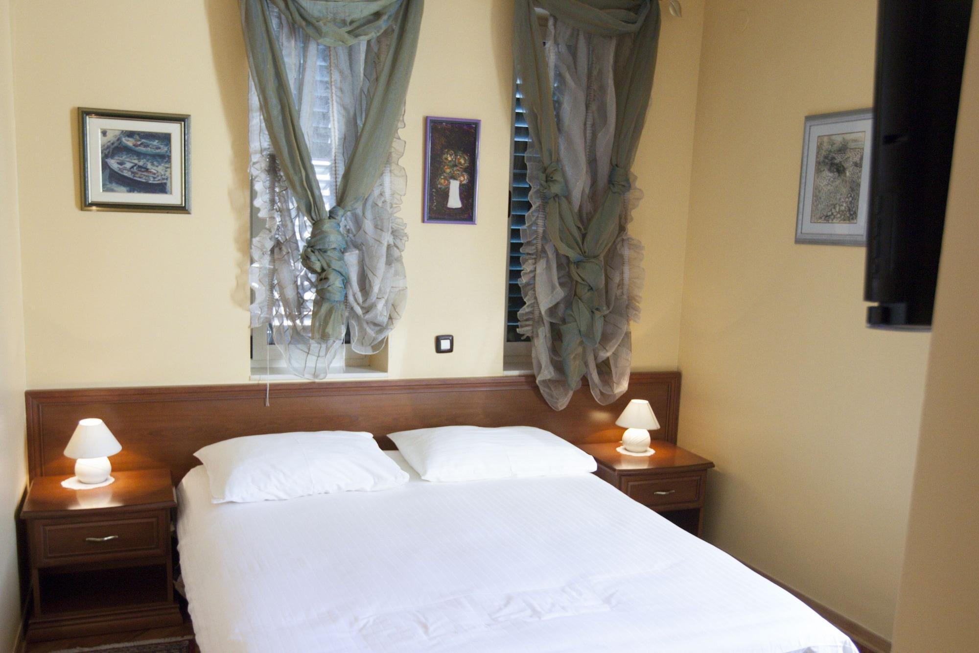 Plr Luxury Rooms Split Exteriör bild