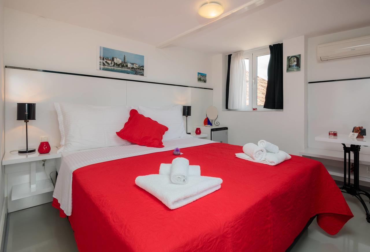 Plr Luxury Rooms Split Exteriör bild