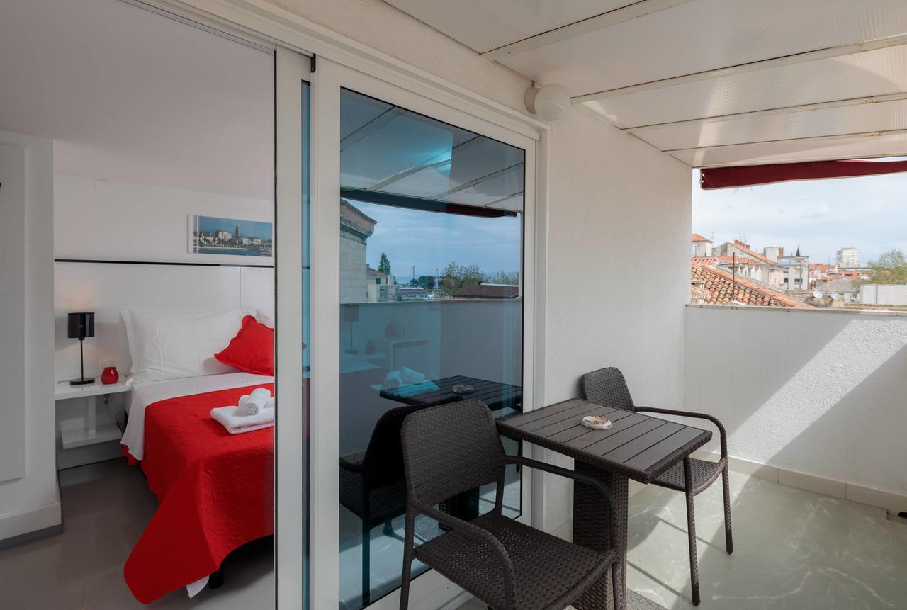 Plr Luxury Rooms Split Exteriör bild
